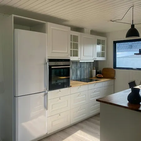 Semesterbostad Newly Renovated House In The Middle Of